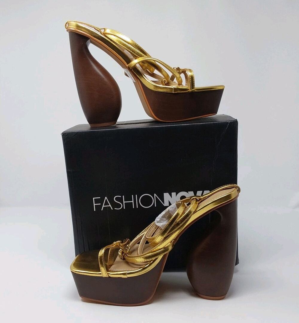 Fashion Nova Miss Me Gold Platform Heels Women’s 7.5 Strappy Chunky Sandals
